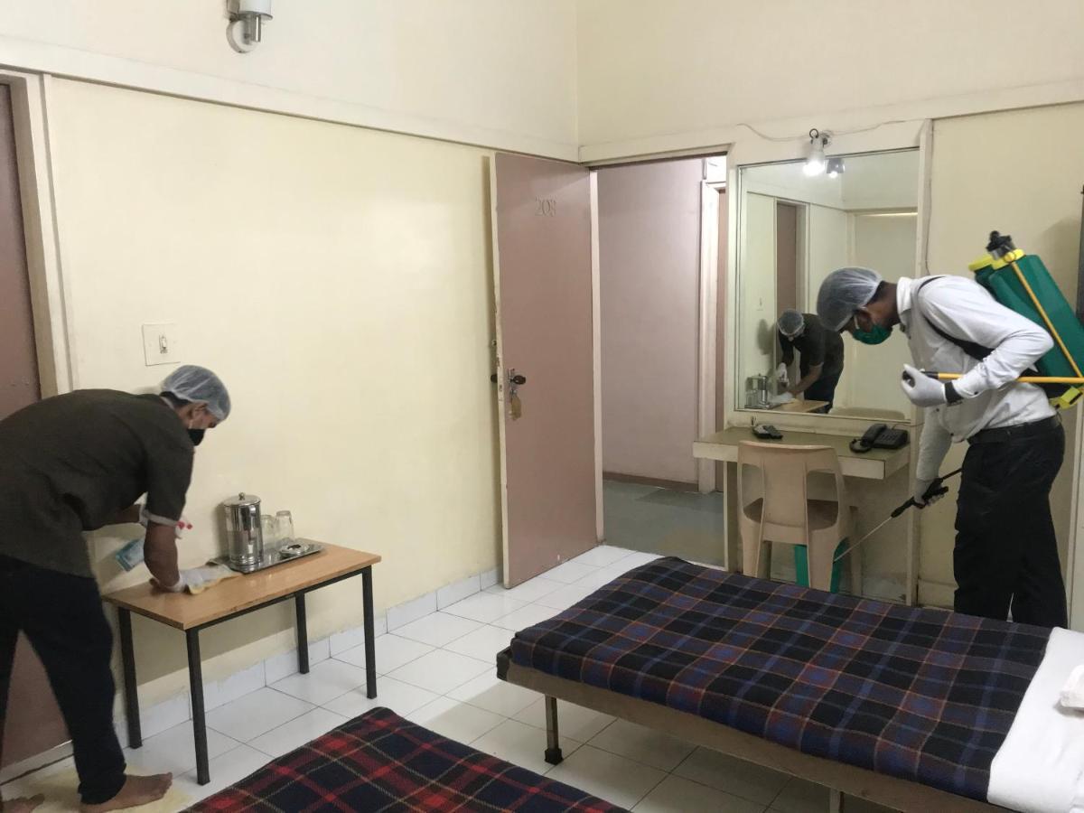 Maurya Residency Hotel Púna Kültér fotó