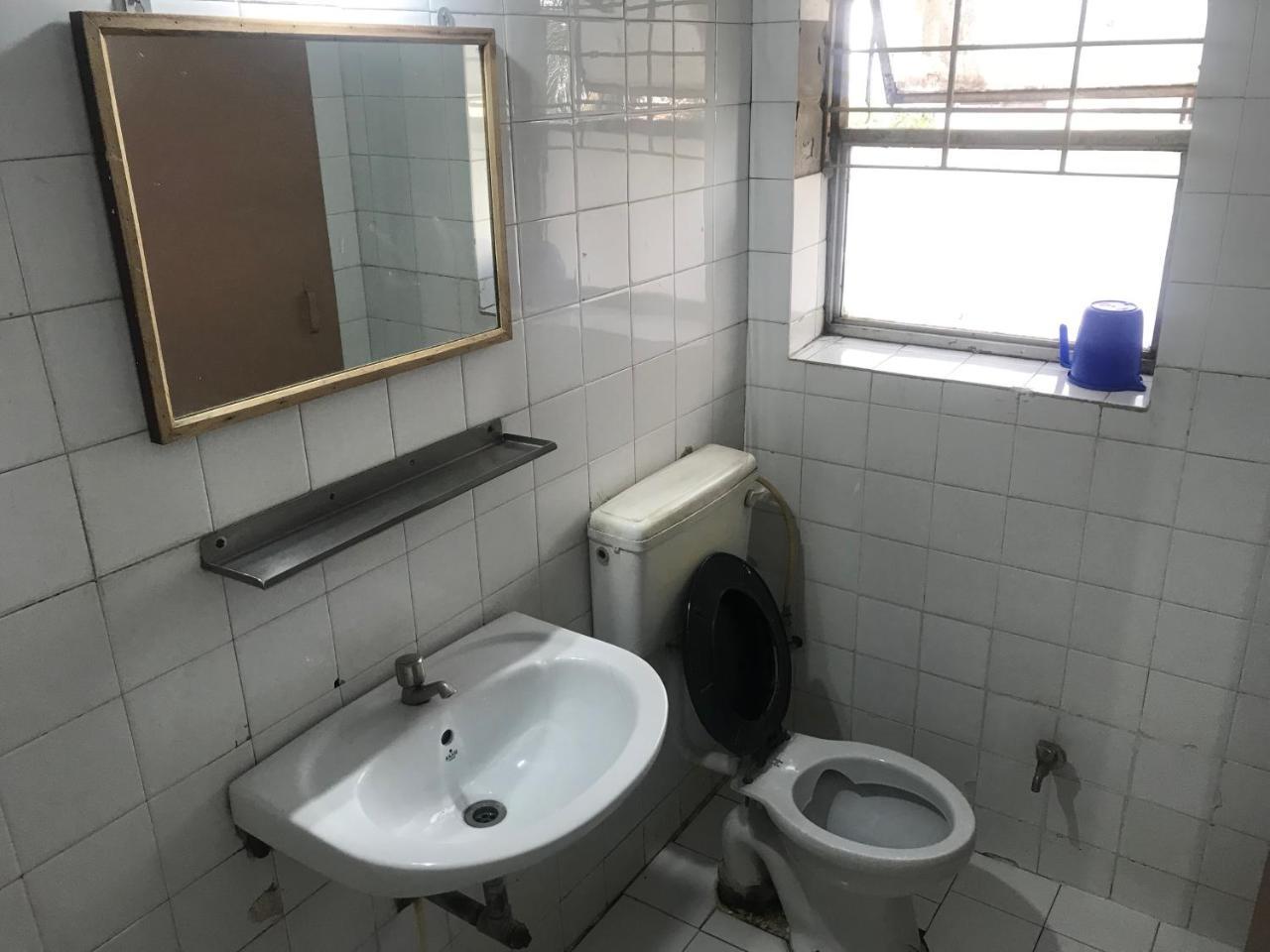 Maurya Residency Hotel Púna Kültér fotó